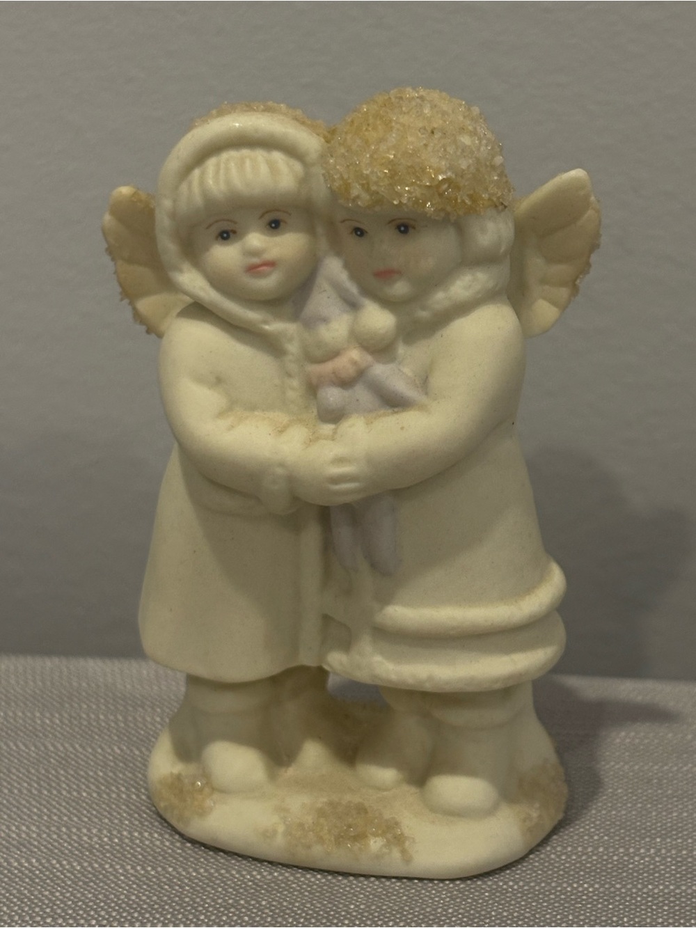 Unbranded Cream Angel Children Holiday Figurine M54